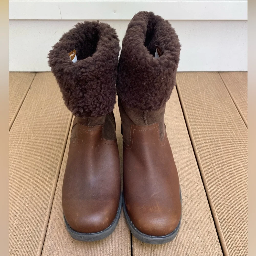 NWT UGG Women's Bellvue || Dark Brown Leather Boots Espresso Sherpa Lined Sz 10